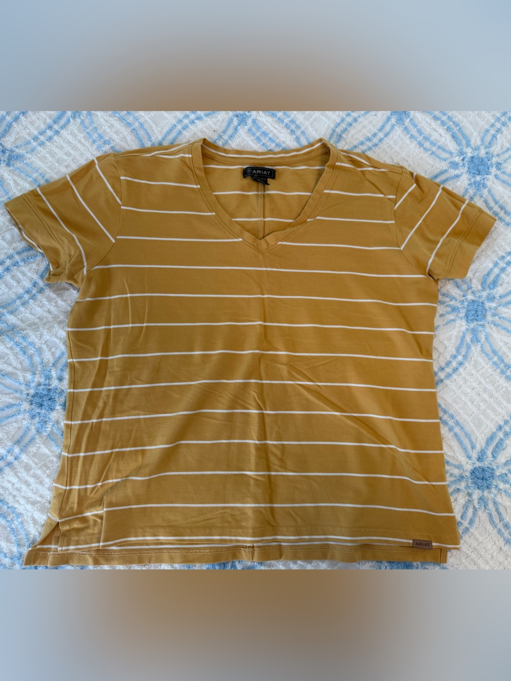 Women’s Ariat teeshirt XL